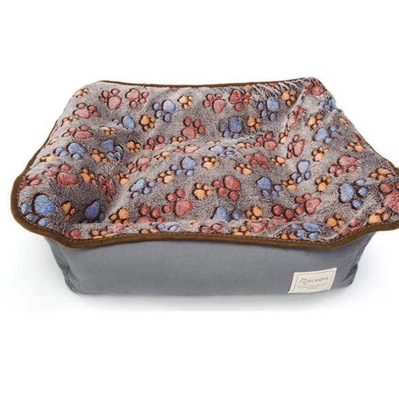 Pet Blanket 30 x 41 inch - Picture 6 of 6